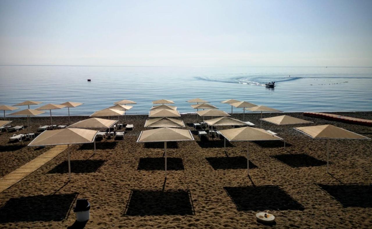 Ugur Beach Hotel Kemer Exterior foto