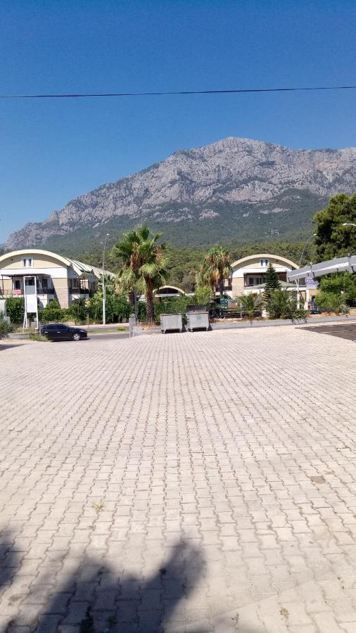 Ugur Beach Hotel Kemer Exterior foto