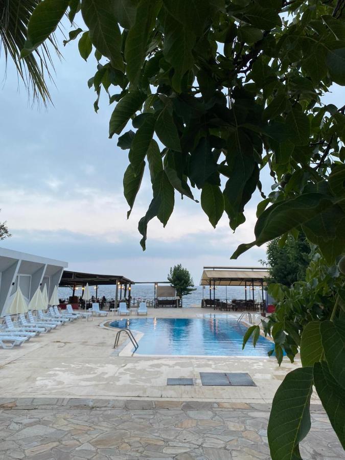 Ugur Beach Hotel Kemer Exterior foto