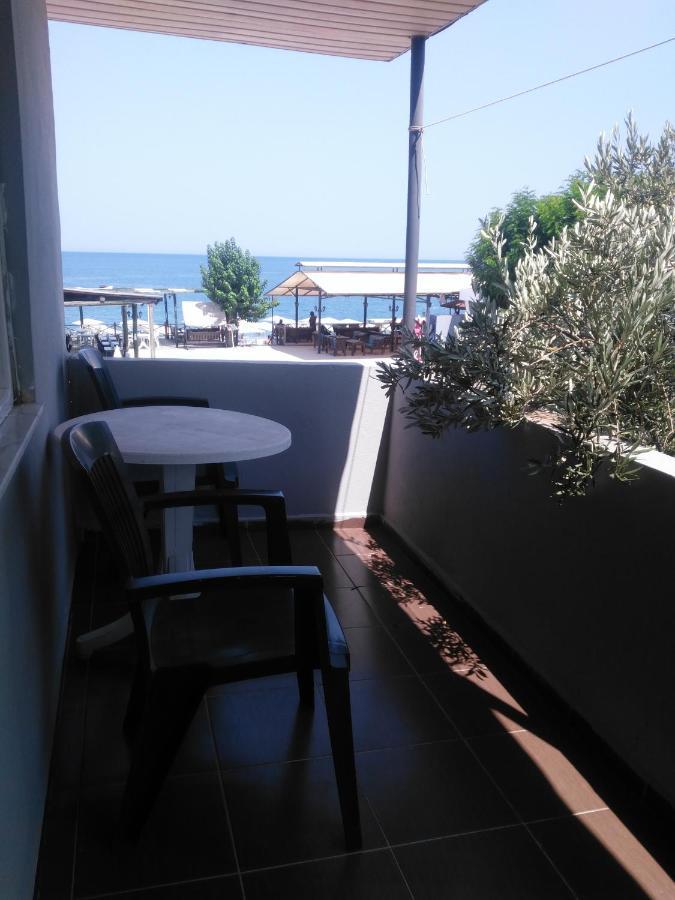 Ugur Beach Hotel Kemer Exterior foto